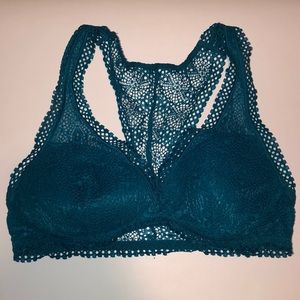 NWOT Victoria’s Secret bra size S